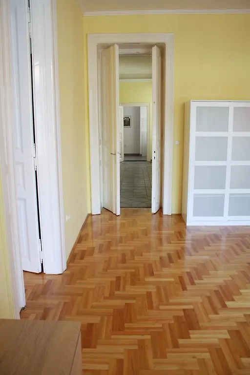 Alessia Apartment City Center Budapest